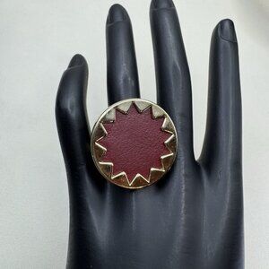 HOUSE OF HARLOW GOLD PLATED OVER CRANBERRY LEATHER SUNBURST RING SZ 7